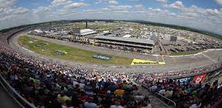 Hari Spektakuler di Dunia Balap NASCAR Amerika Utara